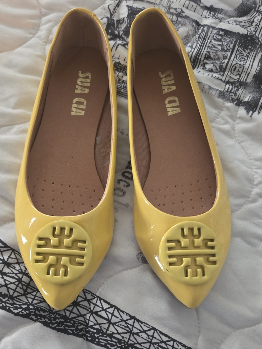 Yellow Patent Pointed-Toe Ballet Flats